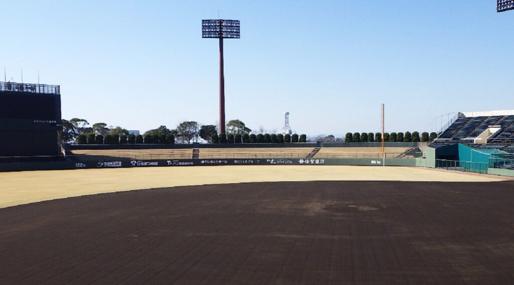 佐賀県立森林公園野球場（2023）内野黒土混合土（ブレンディ）