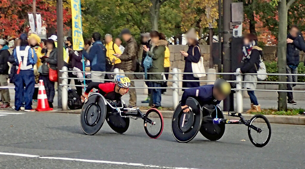 大阪マラソン2019に続き、大阪マラソン2024でも当社-𠮷田高志選手が優勝（車いすの部）